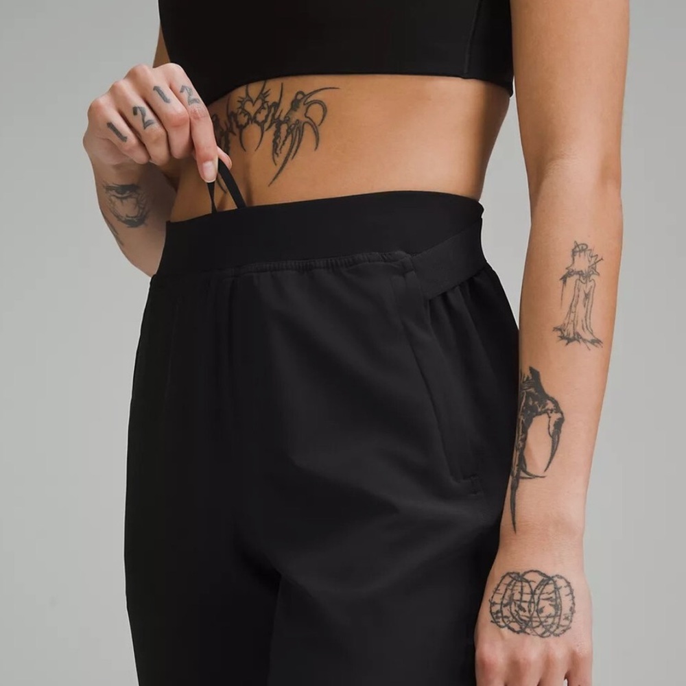 Lululemon Adapted State High Rise Jogger *Airflow” Leg Slits Black Color SZ 10 - Picture 5 of 16